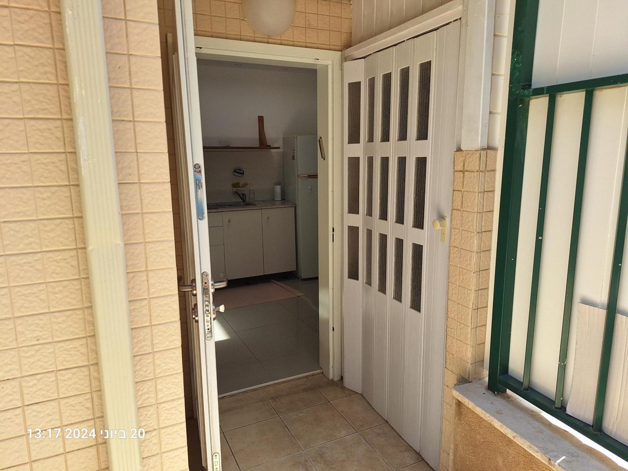 Hotel הבית הירוק à Karmiel Extérieur photo